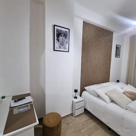 Niluna Napoli Exterior foto