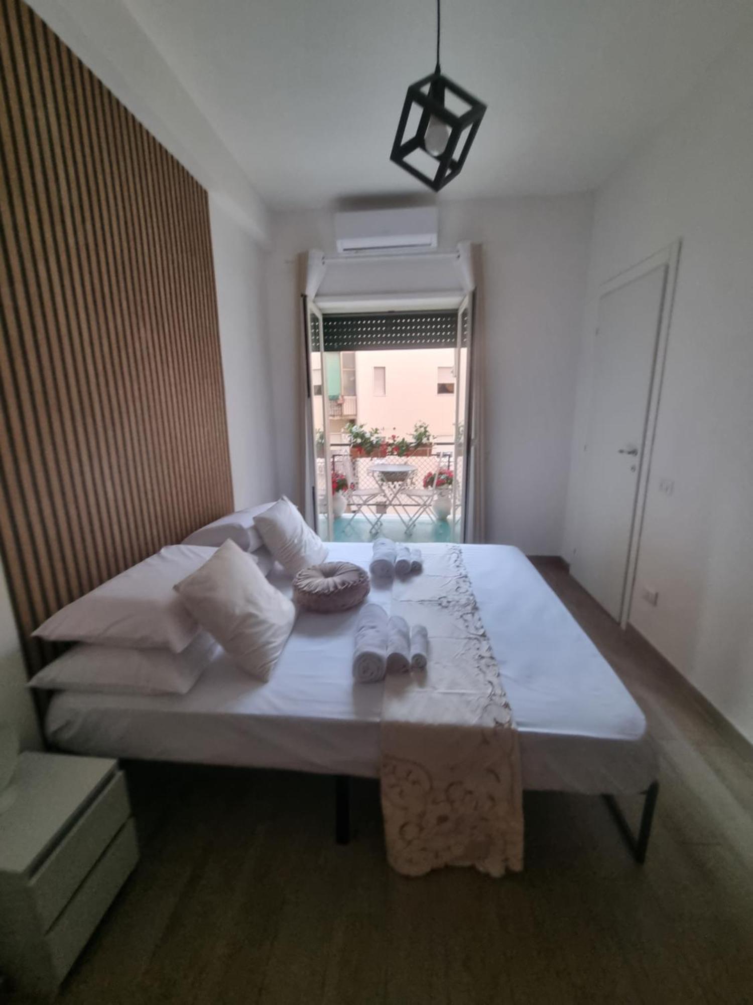 Niluna Napoli Exterior foto