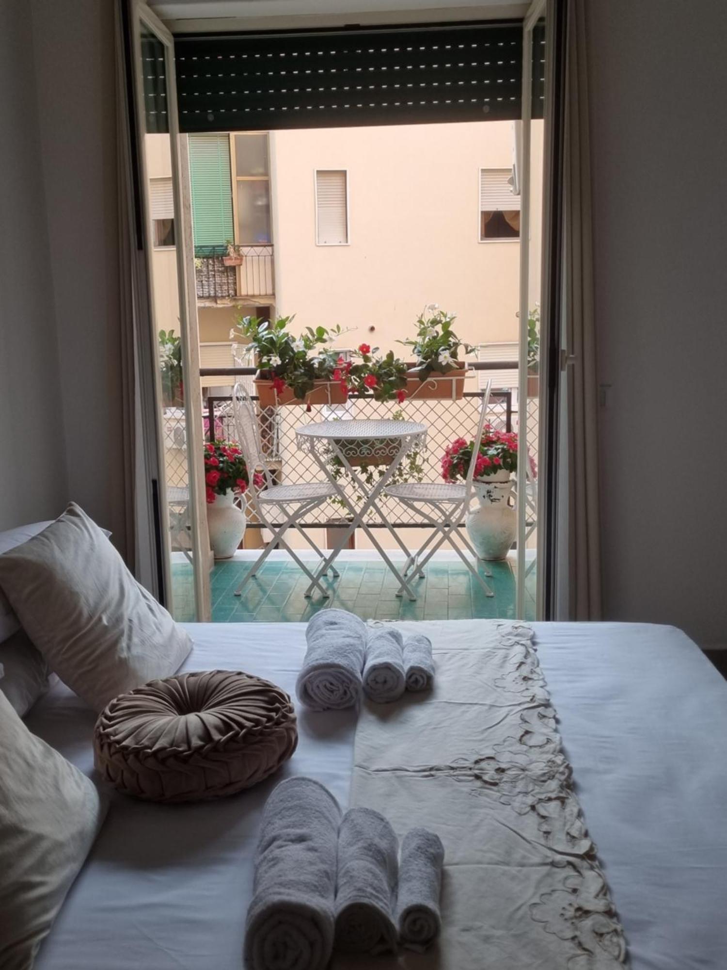 Niluna Napoli Exterior foto