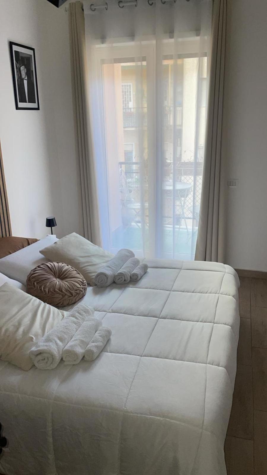 Niluna Napoli Exterior foto